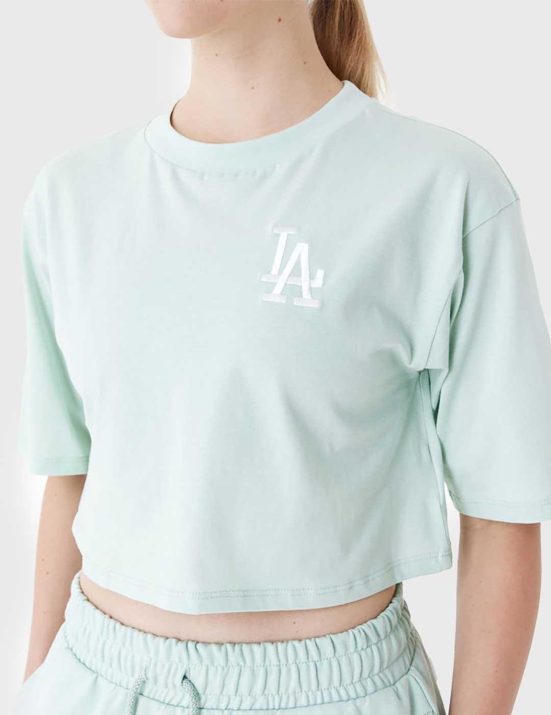New Era Le Crop Top Tee Camiseta verde para mujer