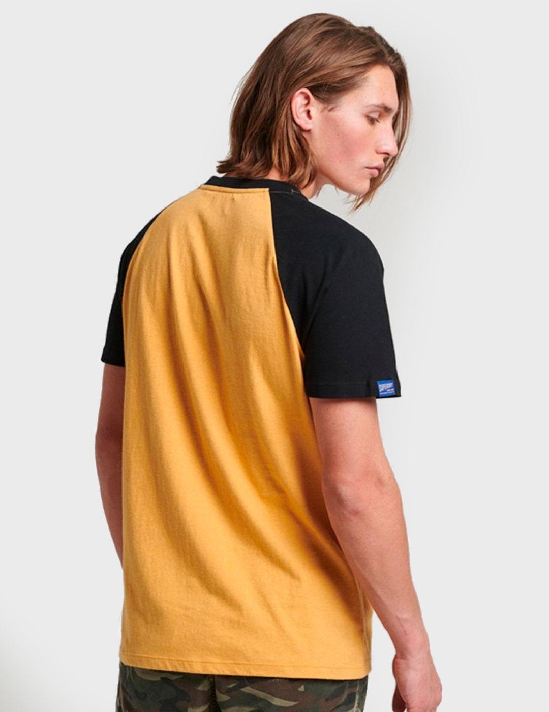 Camiseta Superdry Vintage Raglan amarilla para hombre