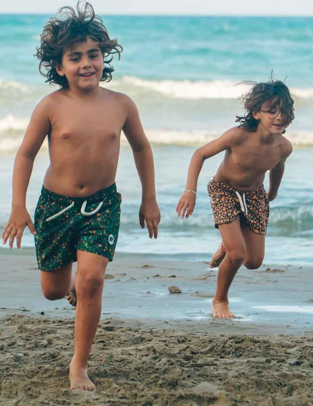 Bañador Trendsplant Dogtown Swim Trunks verde para niños