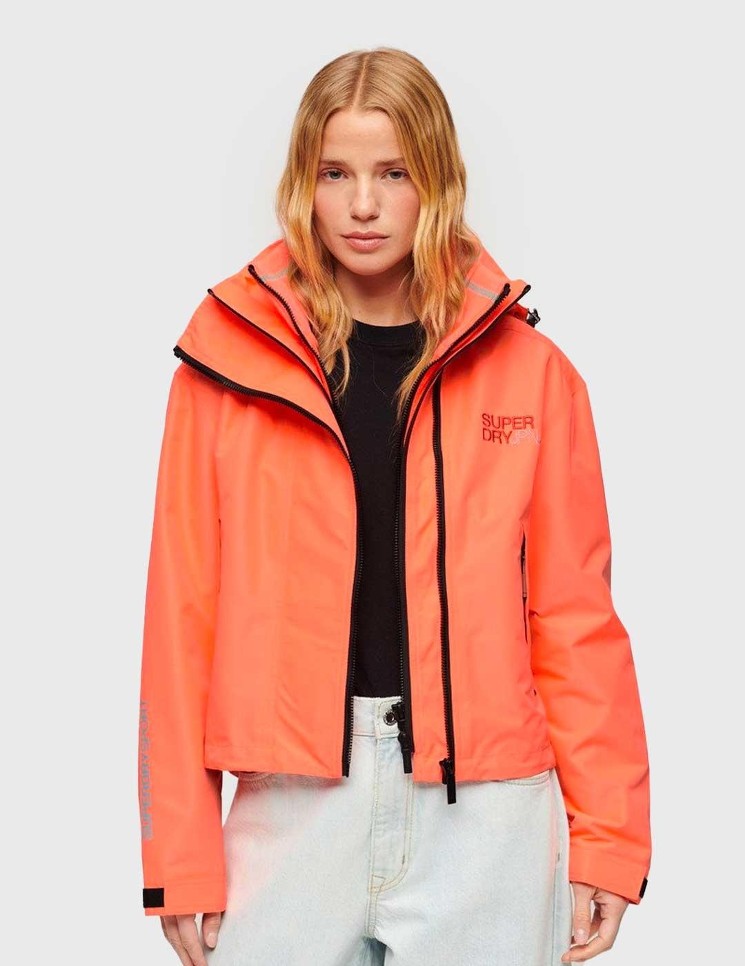 Chaqueta Superdry Embroidered Windbreaker coral para mujer