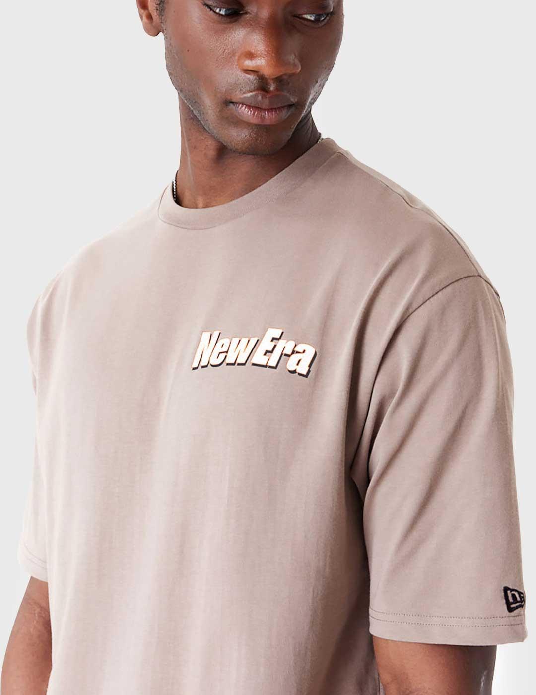 New Era Chaaracter Graphic Camiseta marrón para hombre