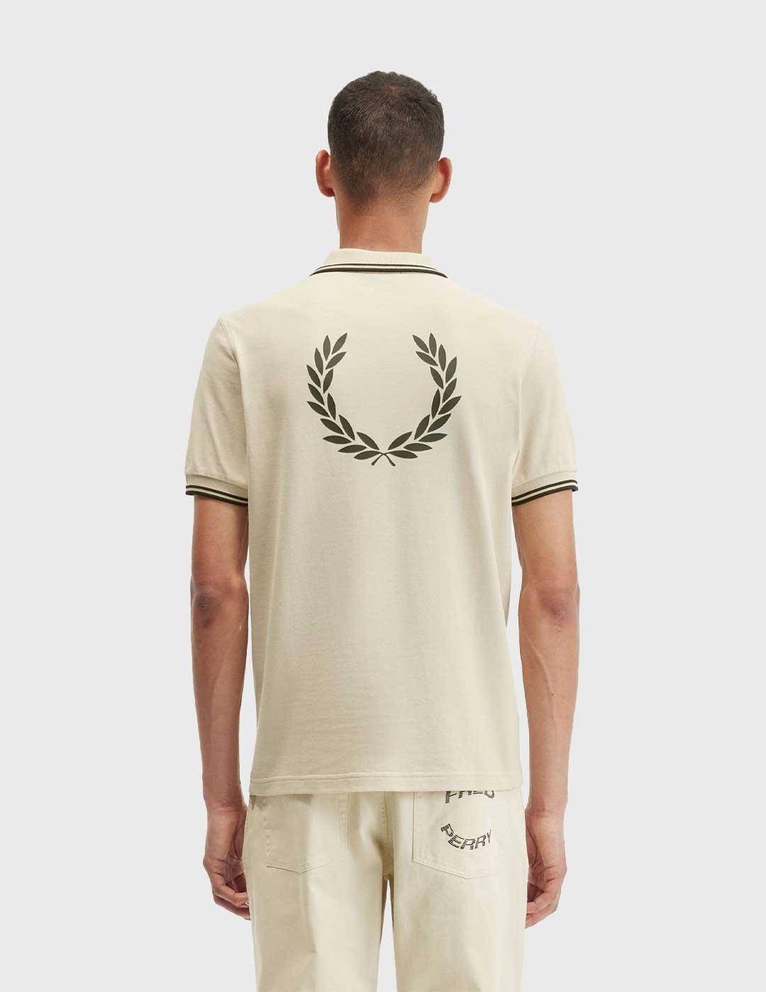 Fred Perry Back Graphic Polo Shirt beige para hombre